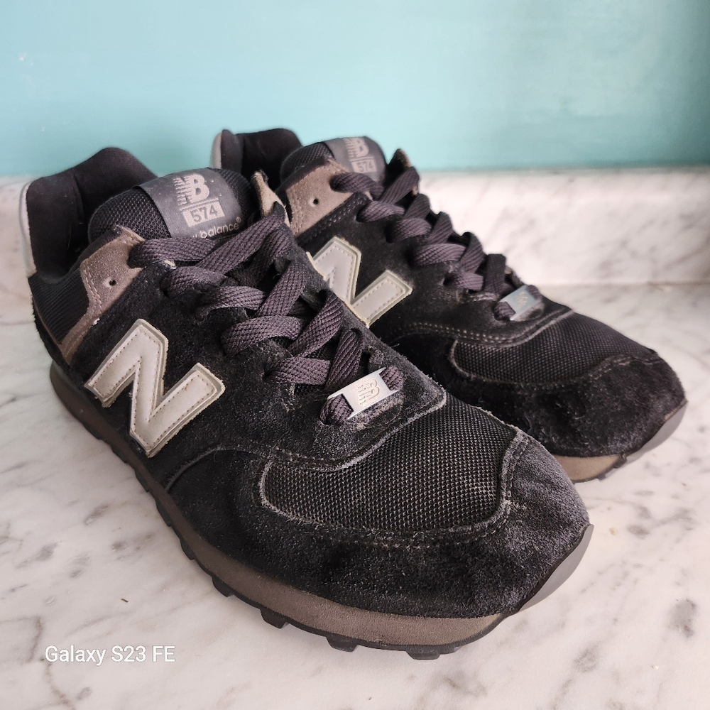 New Balance Black and Gray Sneakers